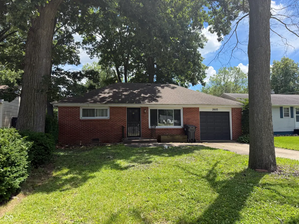 2605 E 5th Street, Anderson, IN 46012 - #1