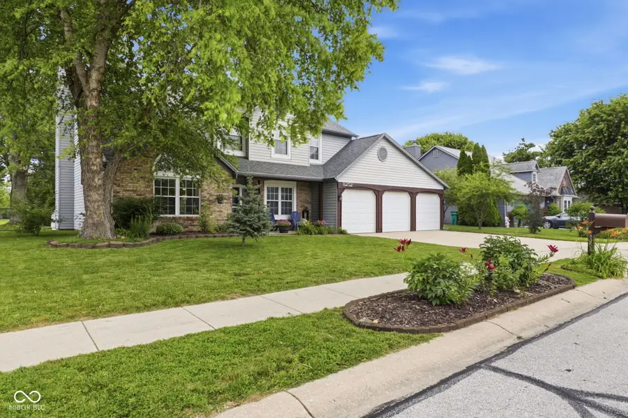 8252 Portside, Avon, IN 46123 - #2