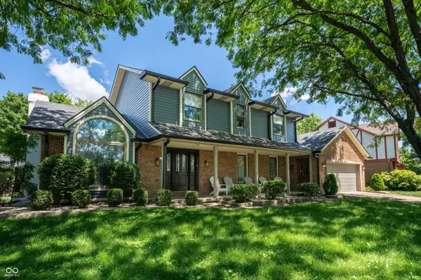 906 Hummingbird Lane, Columbus, IN 47203