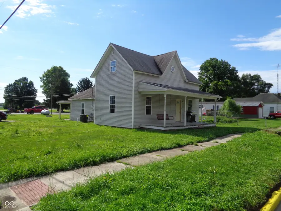 400 S Division Street, Cayuga, IN 47928 - #2