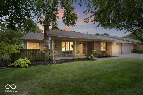 7438 Prairie Lake Drive, Indianapolis, IN 46256