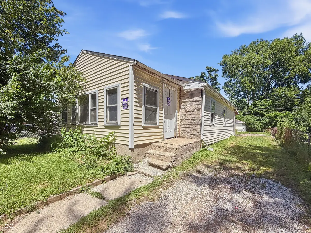 3317 S Lyons Avenue, Indianapolis, IN 46221 - #1