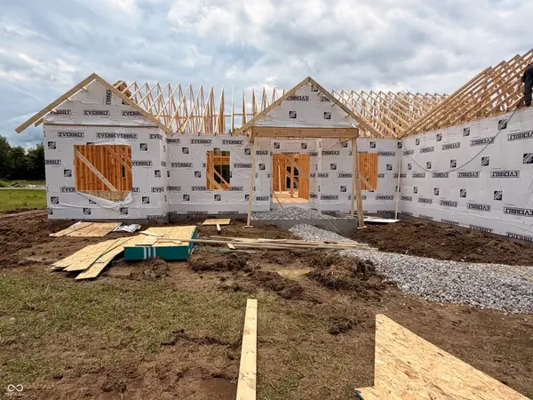 5 Pine Hills Court, Crawfordsville, IN 47933