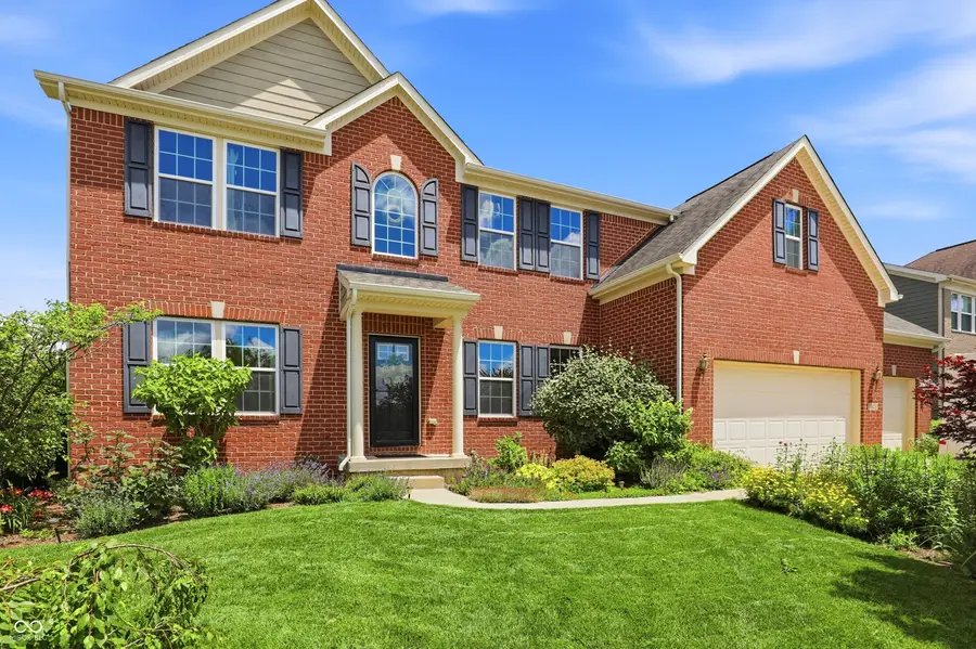 5825 Somerset Boulevard E, Bargersville, IN 46106 - #2