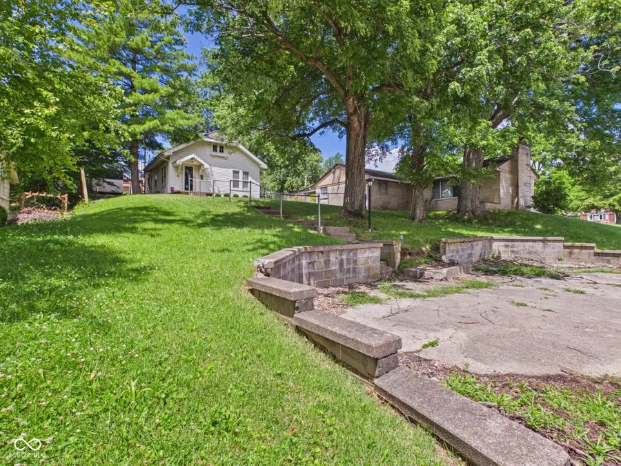 420 N Elm Street, Hagerstown, IN 47346 - #2