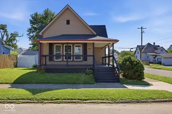 880 S Tompkins Street S, Shelbyville, IN 46176