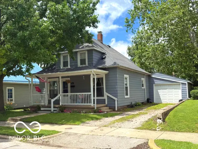 1014 E Market Street, Crawfordsville, IN 47933 - #2