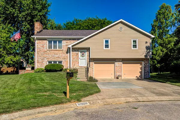 8968 Sunglow Court, Indianapolis, IN 46231