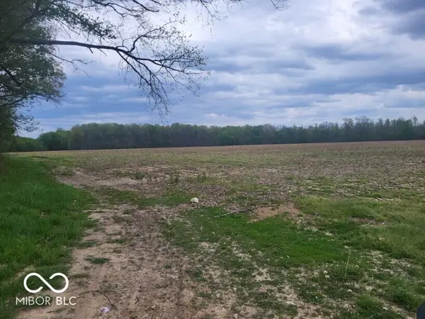 8000 E Co. Rd. 300 Road S, Seymour, IN 47274