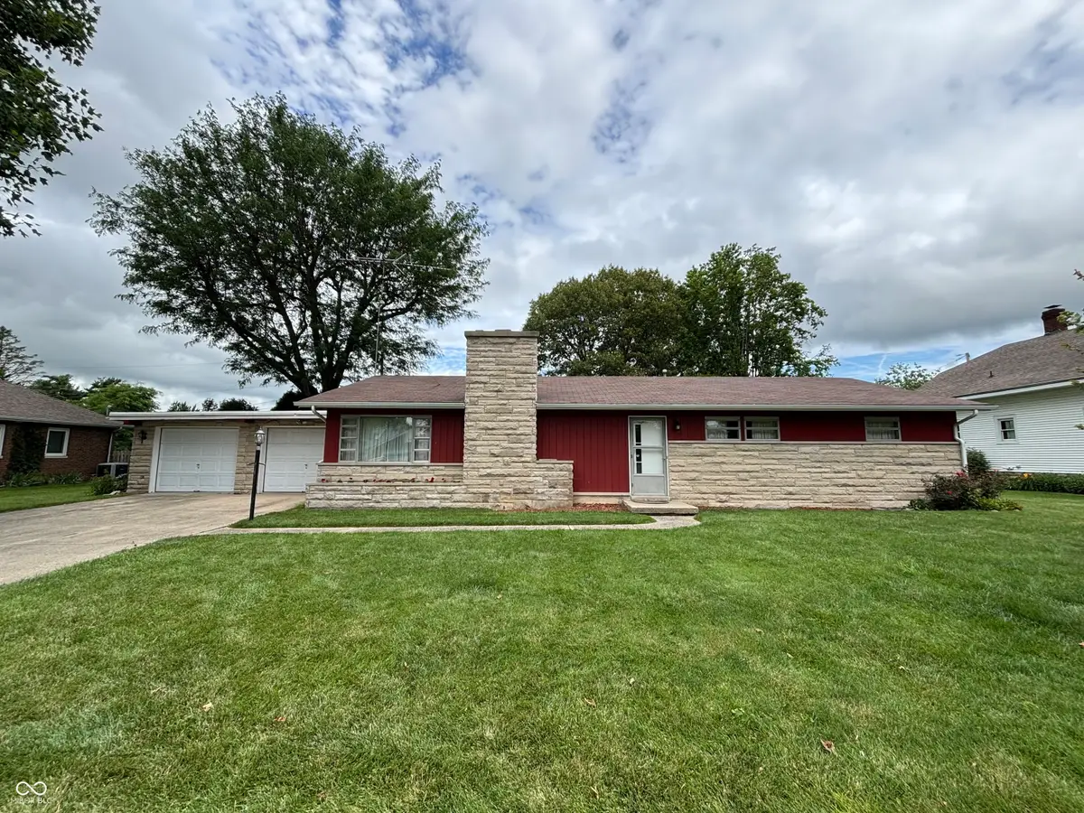 324 Hillcrest Avenue, Batesville, IN 47006 - #1