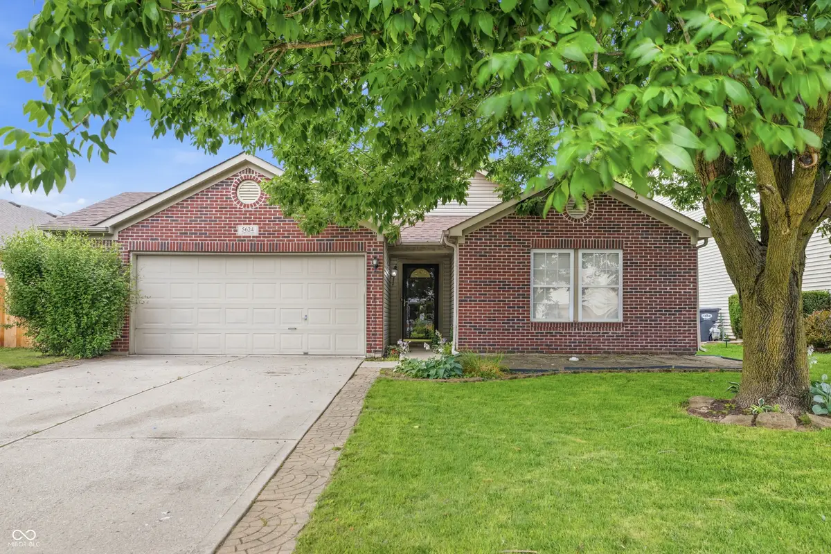 5624 N Jamestown, McCordsville, IN 46055 - #1