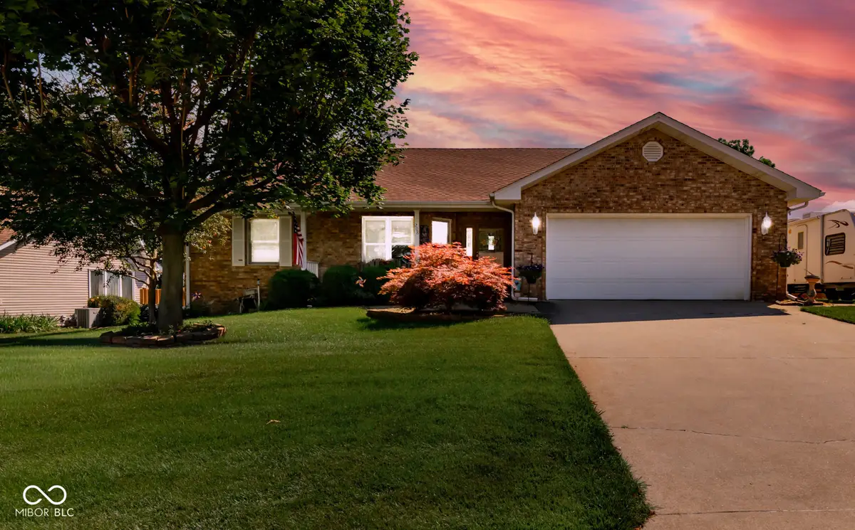 208 Springhill, Seymour, IN 47274 - #1