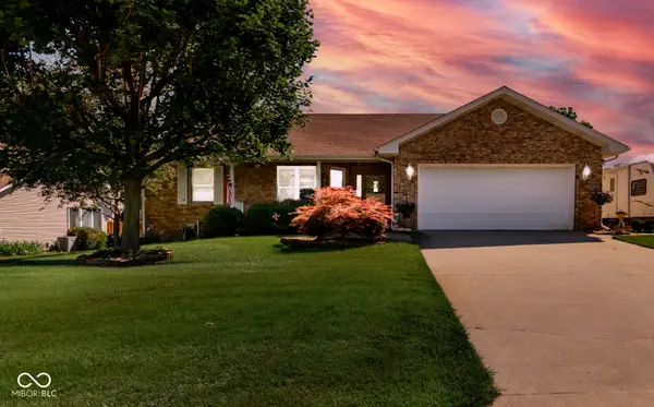 208 Springhill, Seymour, IN 47274