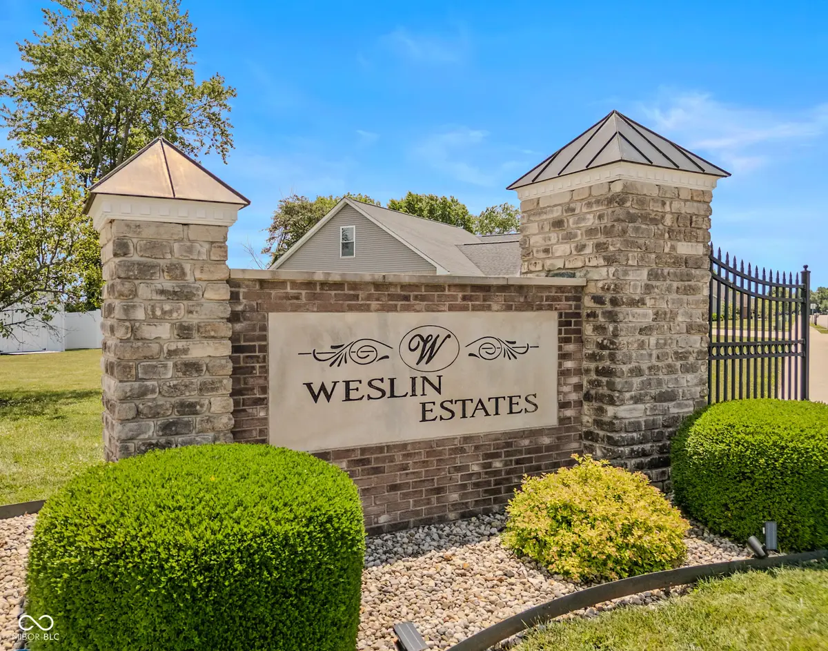 1961 Austin James Lane, Seymour, IN 47274 - #1