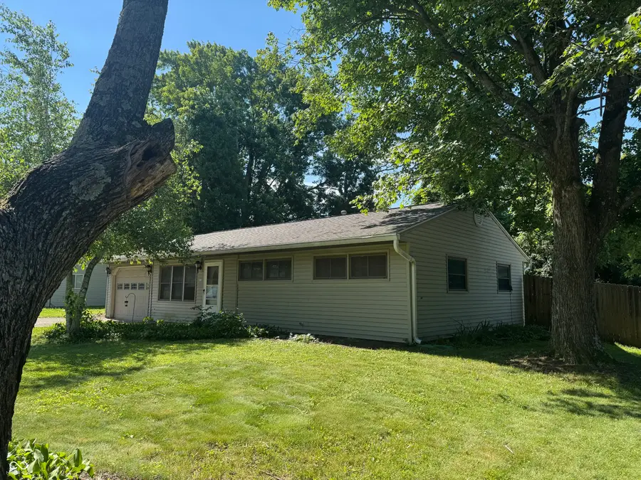 117 W Hoosier Street, Bloomington, IN 47403 - #2