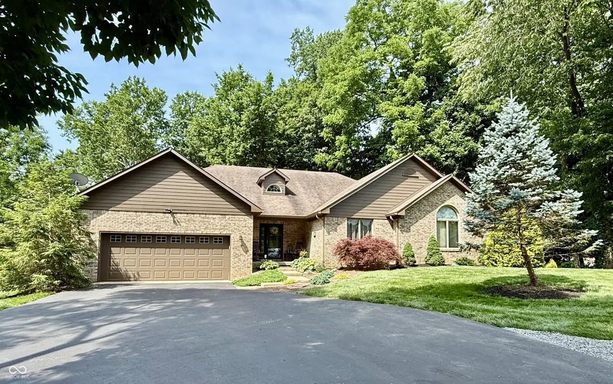 4445 W Pitcher Drive, Trafalgar, IN 46181 - #1