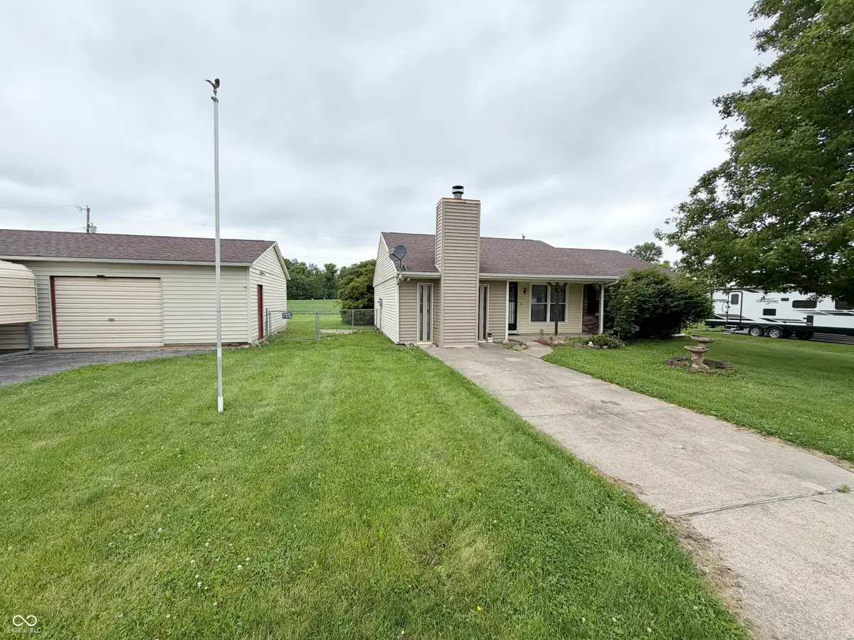 136 W Lutz Drive, Bunker Hill, IN 46914 - #1