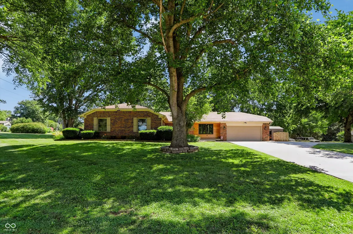 2577 Horizon Boulevard, Greenwood, IN 46143 - #1