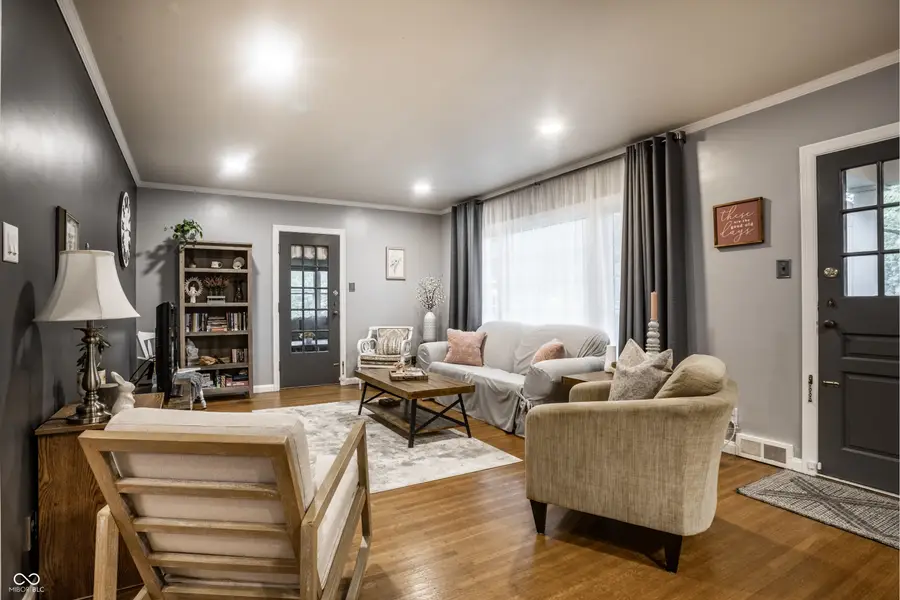 3404 Kessler Blvd E Drive, Indianapolis, IN 46220 - #3