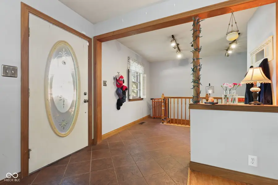 609 Horton Street, Greenwood, IN 46142 - #2
