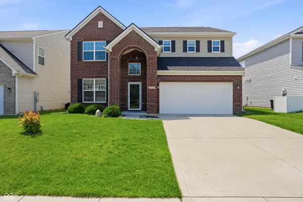5773 Blue Sky Drive, Whitestown, IN 46075