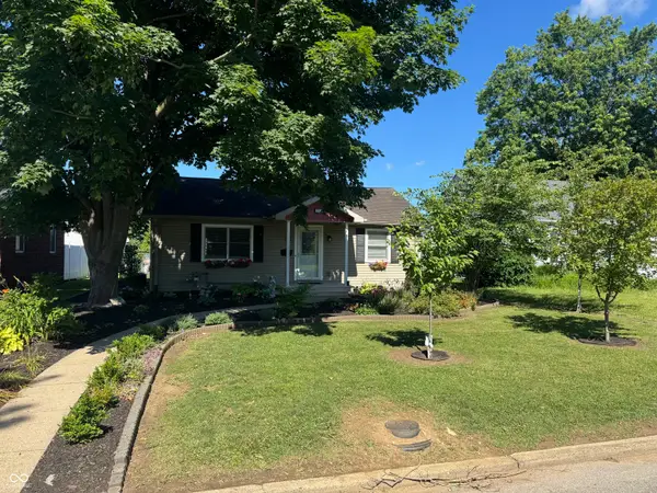 2216 Newton Street, Columbus, IN 47201