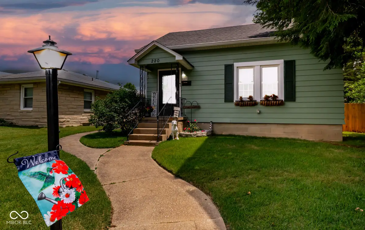 220 Lee Boulevard, Seymour, IN 47274 - #1