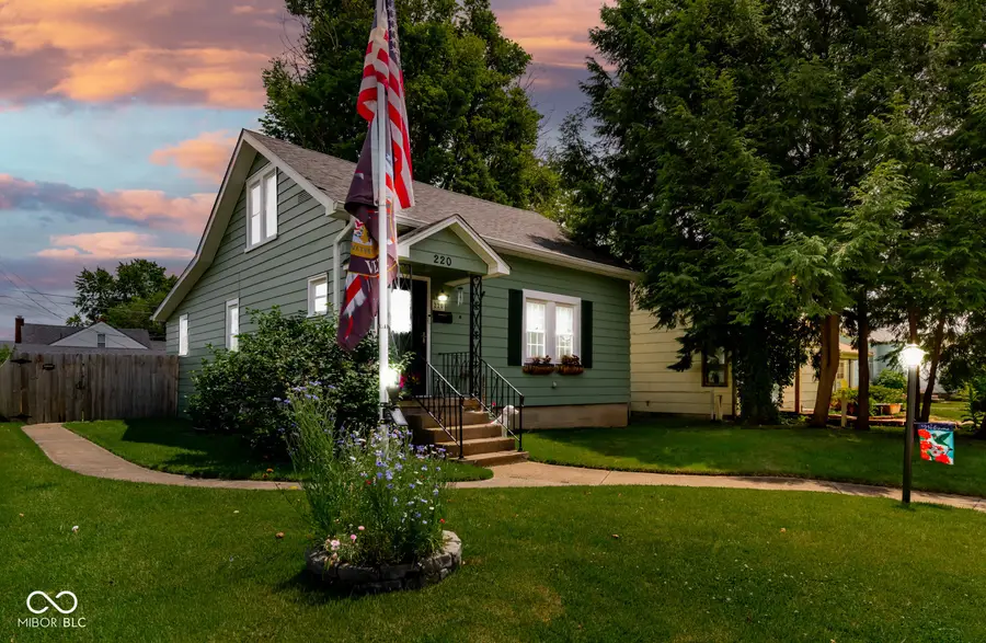 220 Lee Boulevard, Seymour, IN 47274 - #2