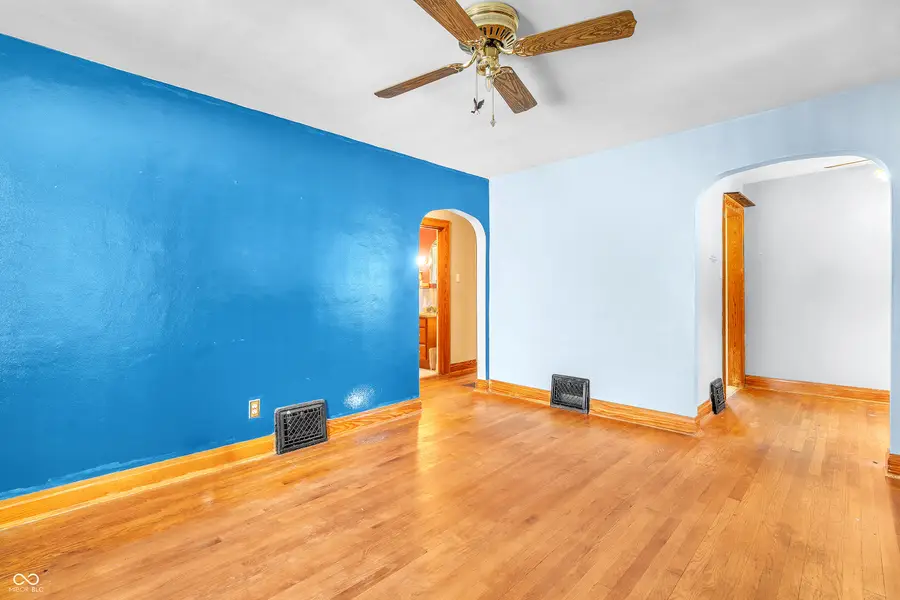 117 N Colorado Street, Hobart, IN 46342 - #3