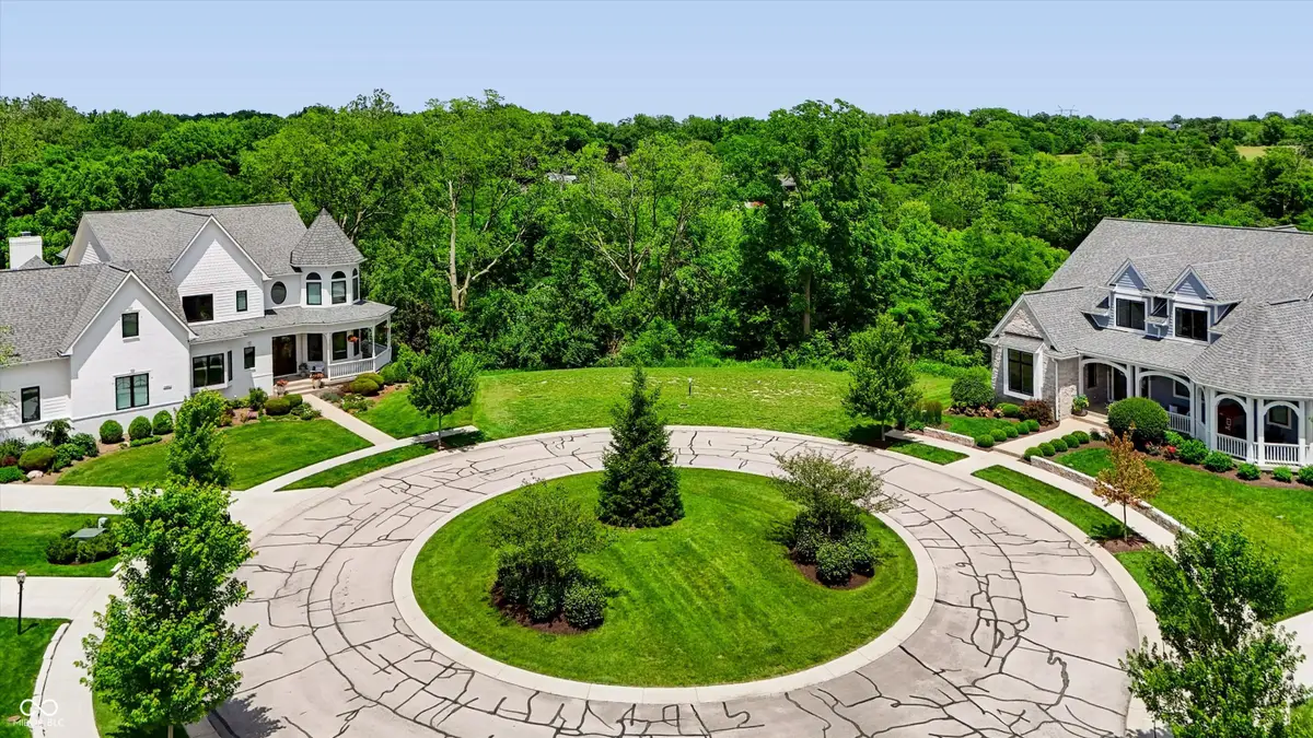 6483 W Deerfield Court, Zionsville, IN 46077 - #1