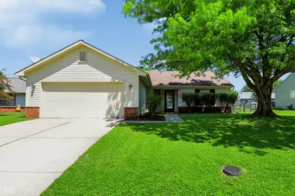 7229 Muirfield Place, Indianapolis, IN 46237