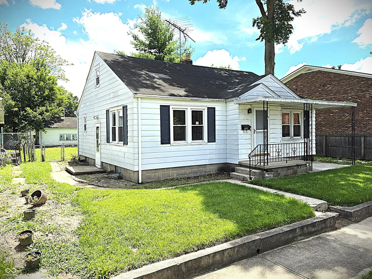 1229 W 7th Street, Anderson, IN 46016 - #1