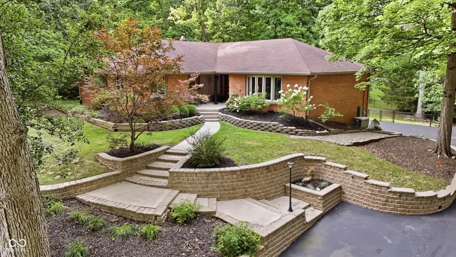 9226 Gleannloch Drive, Indianapolis, IN 46256 - #2