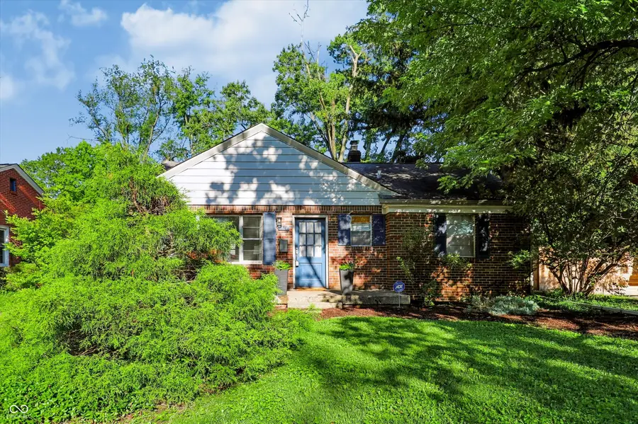 5614 Rosslyn Avenue, Indianapolis, IN 46220 - #3