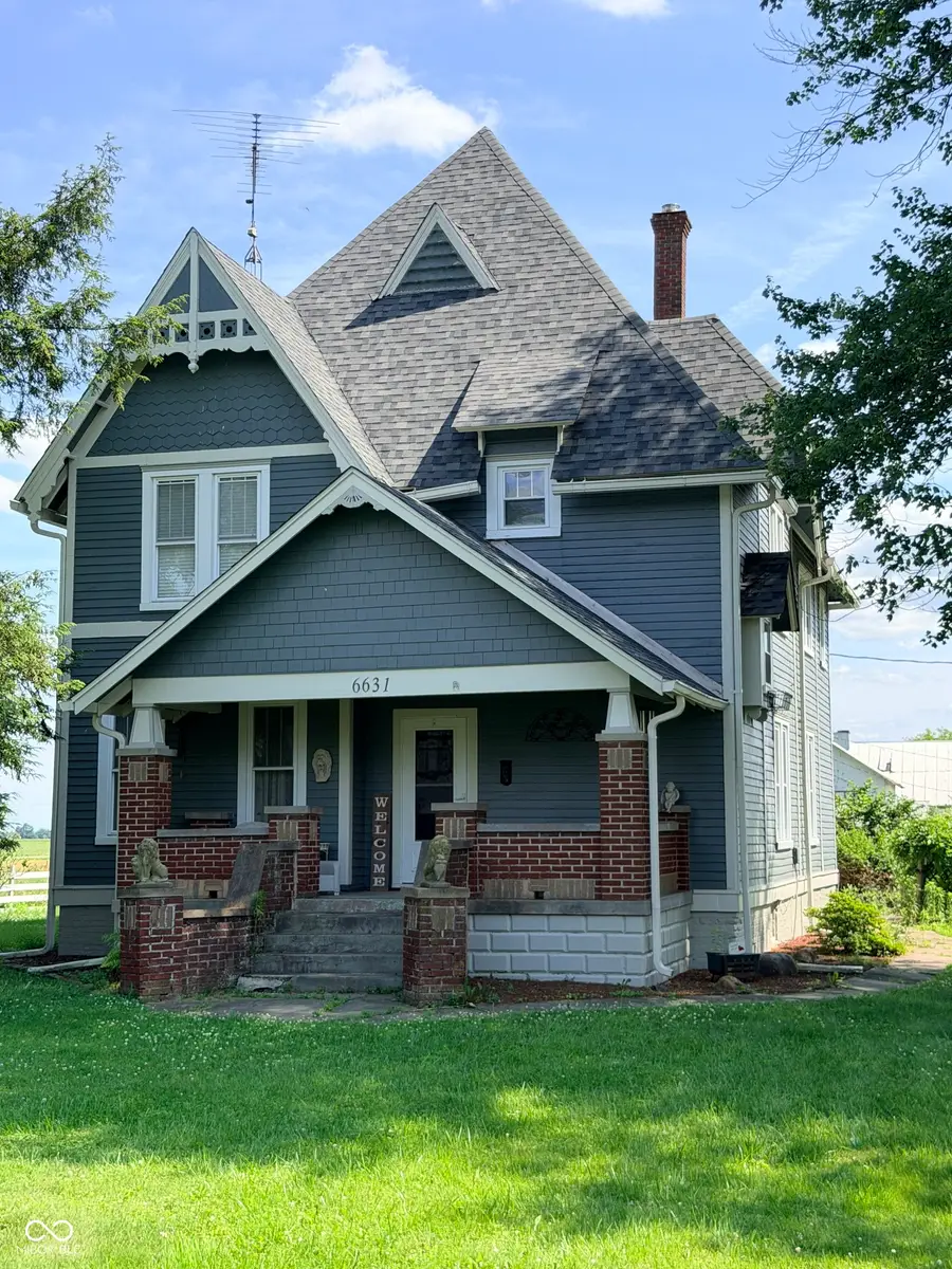 6631 E 800 N, Columbus, IN 47203 - #2