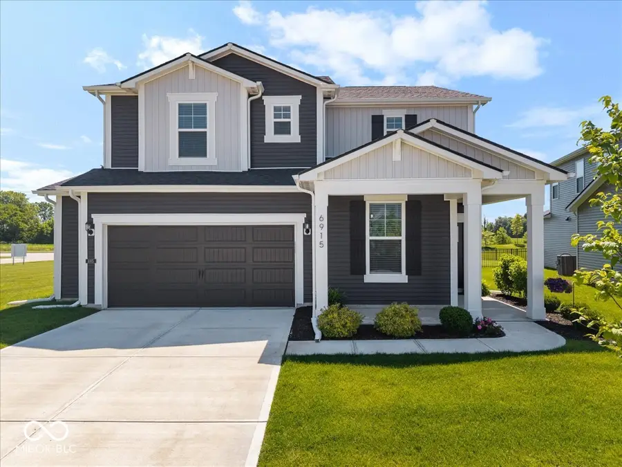 6915 Seabiscuit Road, Whitestown, IN 46075 - #2