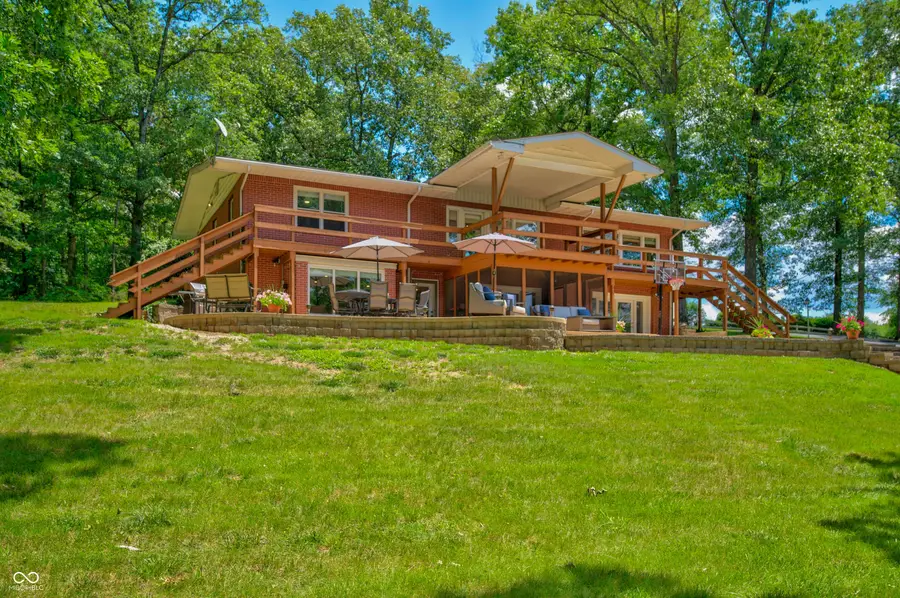 1062 S Moon Road, Scottsburg, IN 47170 - #2