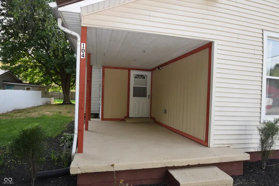 104 S Madison Street, Darlington, IN 47940 - #2