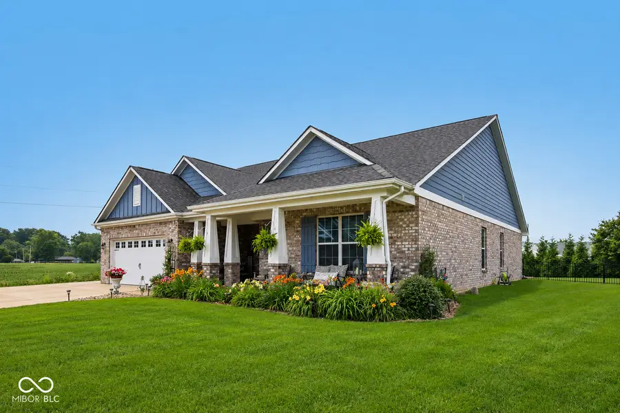 407 Cardinal Drive, Jamestown, IN 46147 - #2