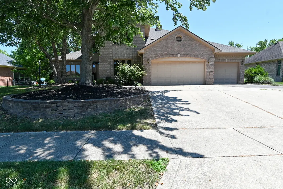 2307 Willow Lakes East Boulevard, Greenwood, IN 46143 - #1