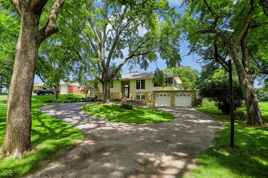 3305 Virginia Street, Columbus, IN 47203 - #2
