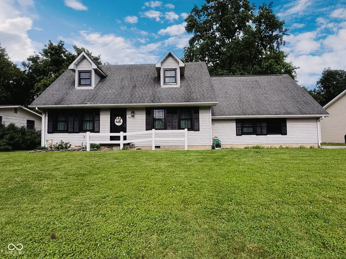 439 Greenacres Drive, Crawfordsville, IN 47933 - #1
