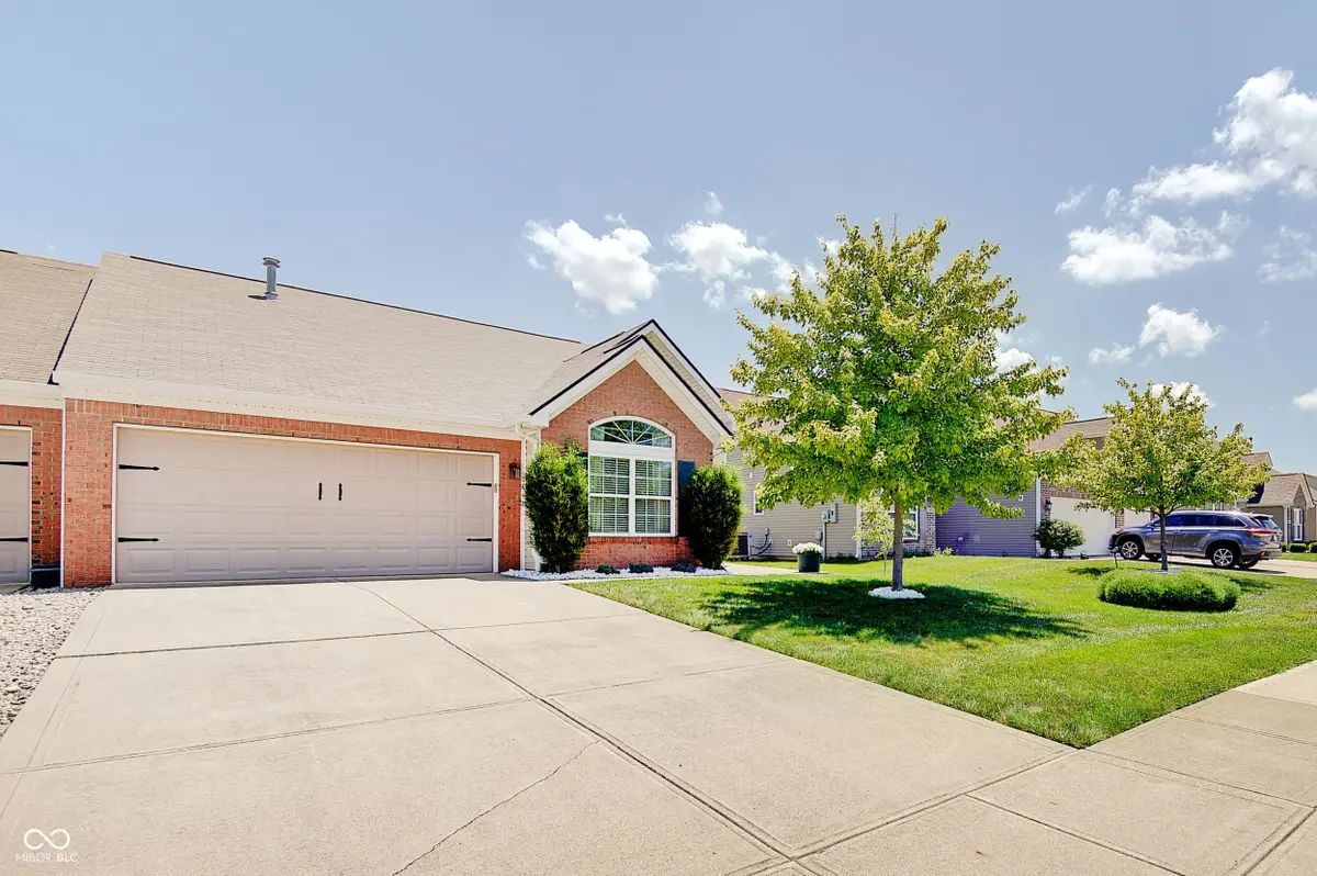 1451 Colony Park, Greenwood, IN 46143 - #1