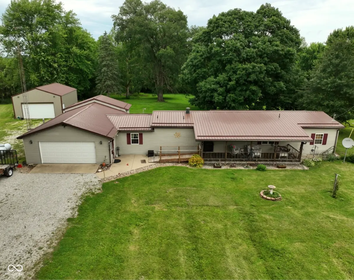 540 W State Road 234 Road, Cayuga, IN 47928 - #1