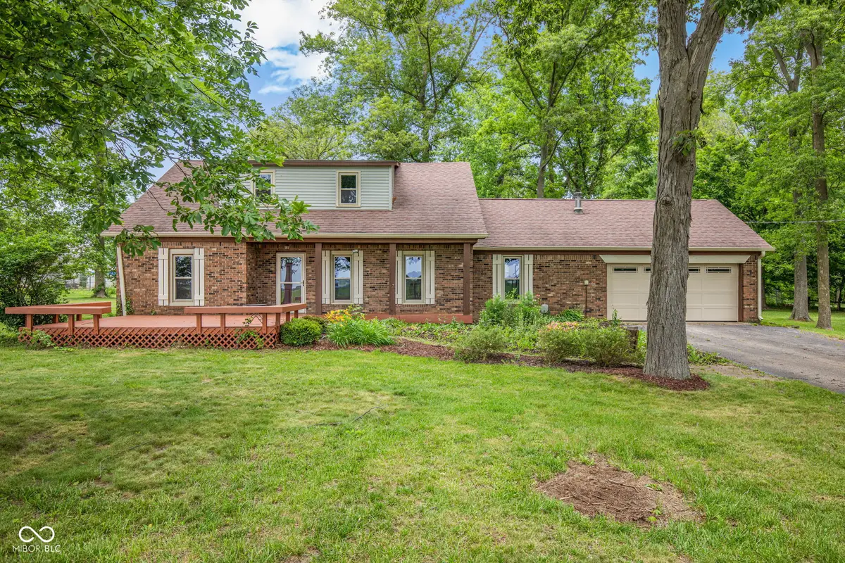 936 W County Road 550 S, Clayton, IN 46118 - #1