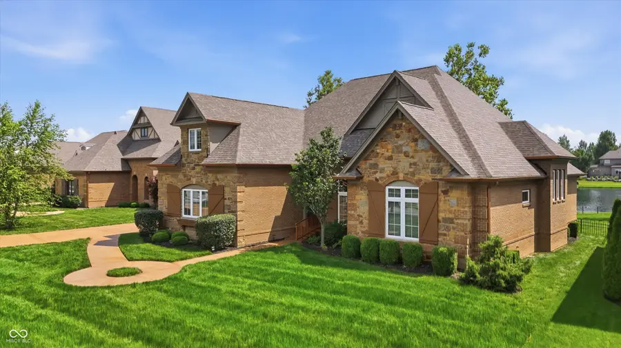 11699 West Dr, Zionsville, IN 46077 - #3