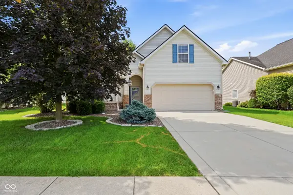 5871 Lost Oaks, Carmel, IN 46033