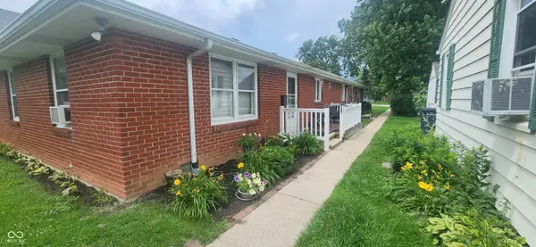 1328 S G Street, Elwood, IN 46036