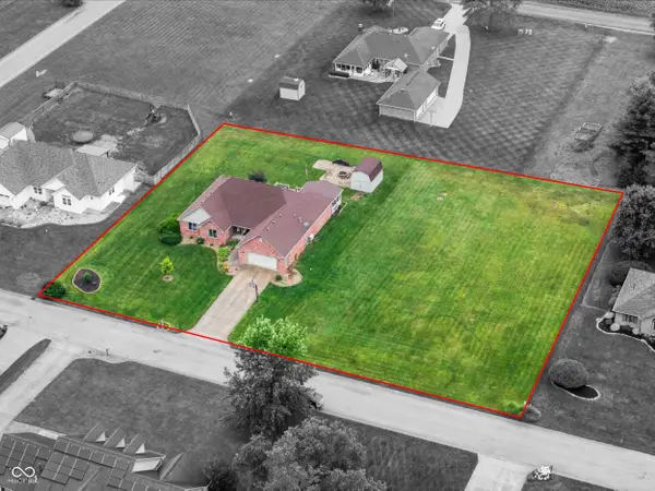 636 W Shel Lyn Court, Greenfield, IN 46140