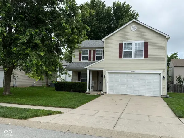 10022 Sapphire Berry Lane, Fishers, IN 46038